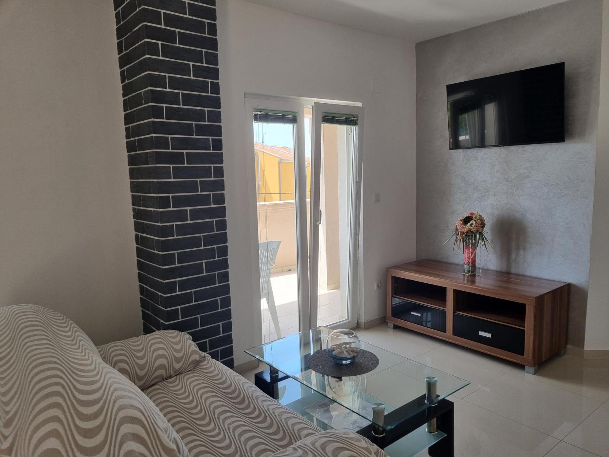Juric Apartments Biograd Na Moru Esterno foto