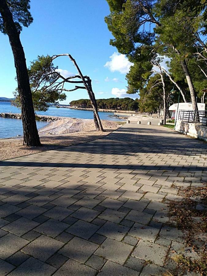 Juric Apartments Biograd Na Moru Esterno foto