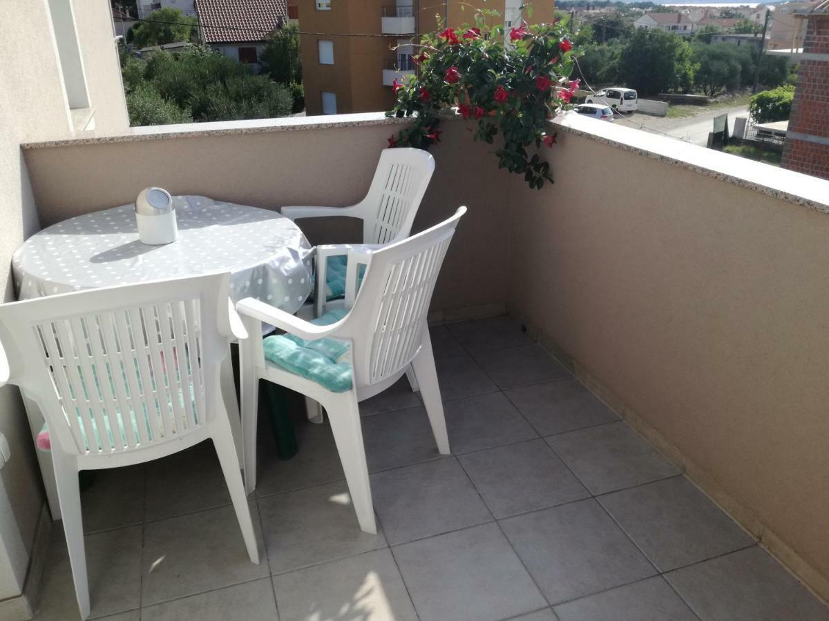 Juric Apartments Biograd Na Moru Esterno foto